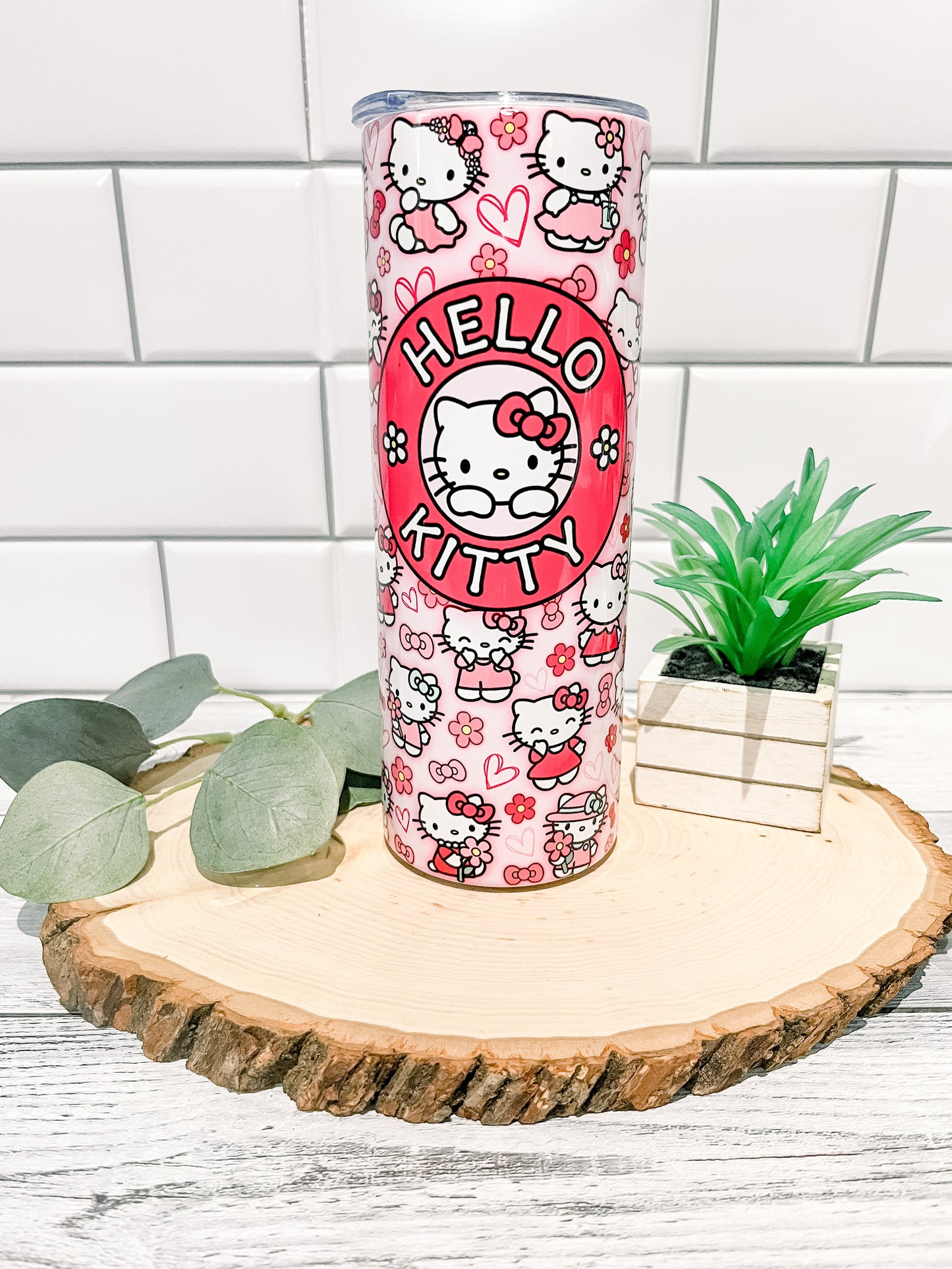 Heart HK Kitty 20 oz Tumbler